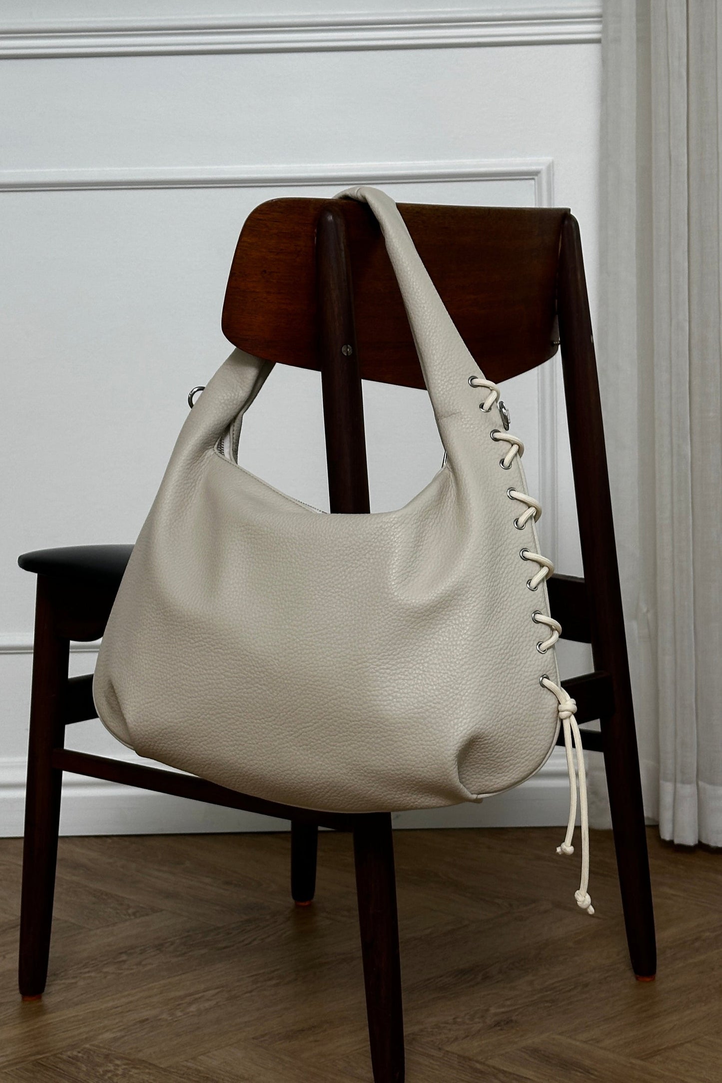 Peony Hobo String Bag Ivory