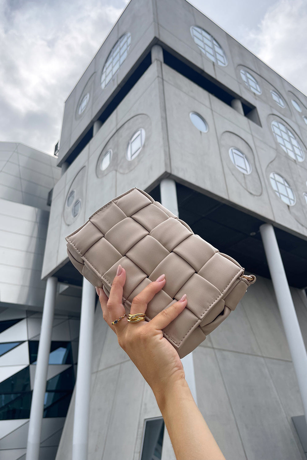 Brick Bag Beige