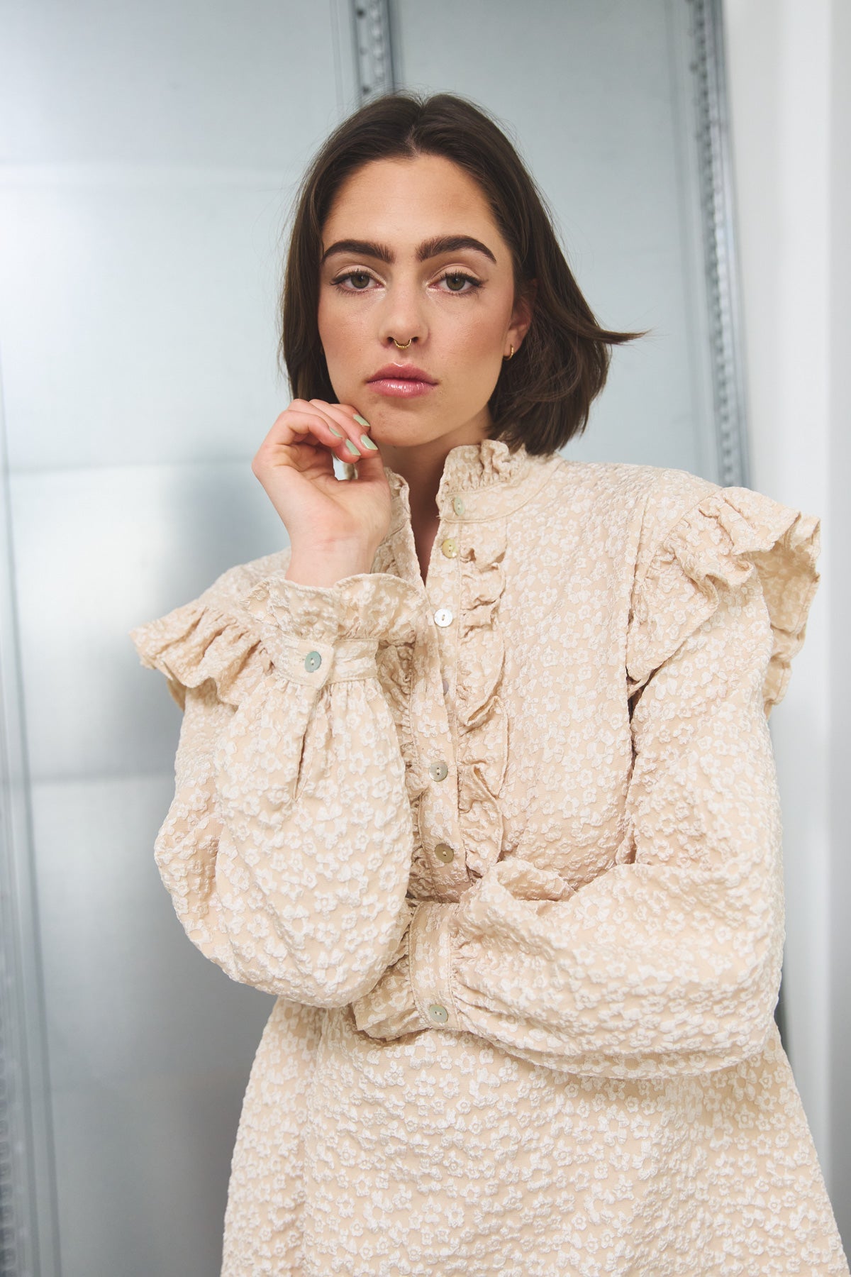 Reno Ruby Ruffle Dress Oyster