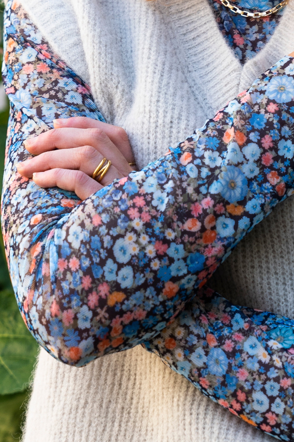 Lola Blouse Mesh Blue Flower