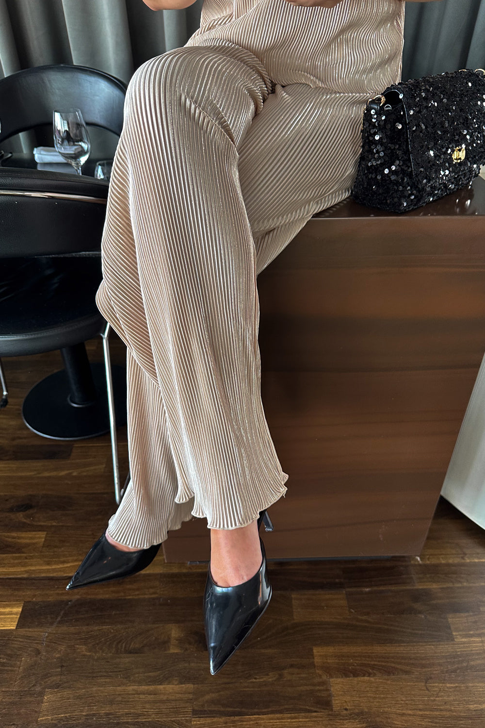 Noellas Shelly Pants Champagne. Køb Bukser hos www.noellafashion.dk