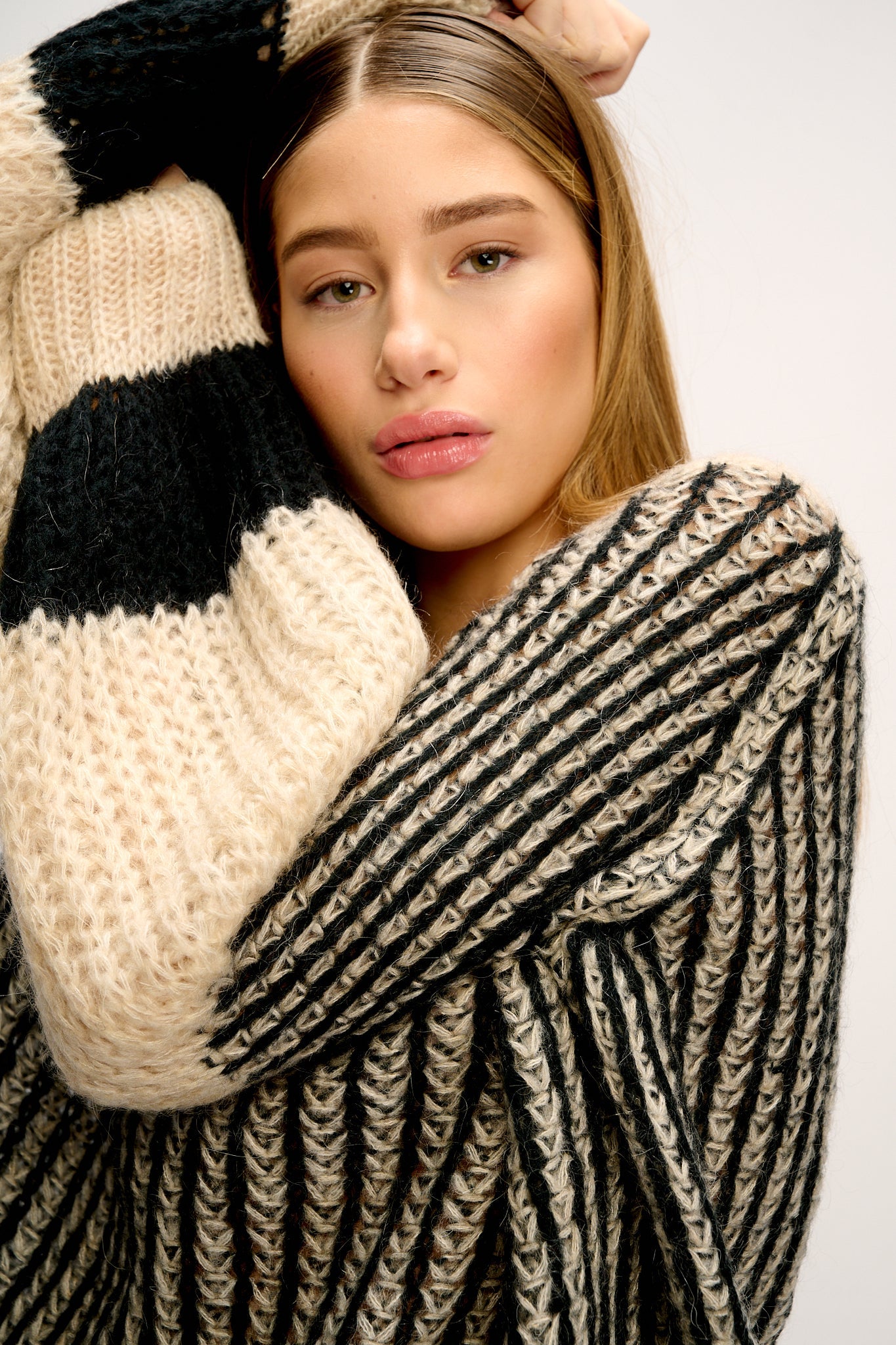 Liana Knit Sweater Cream/black