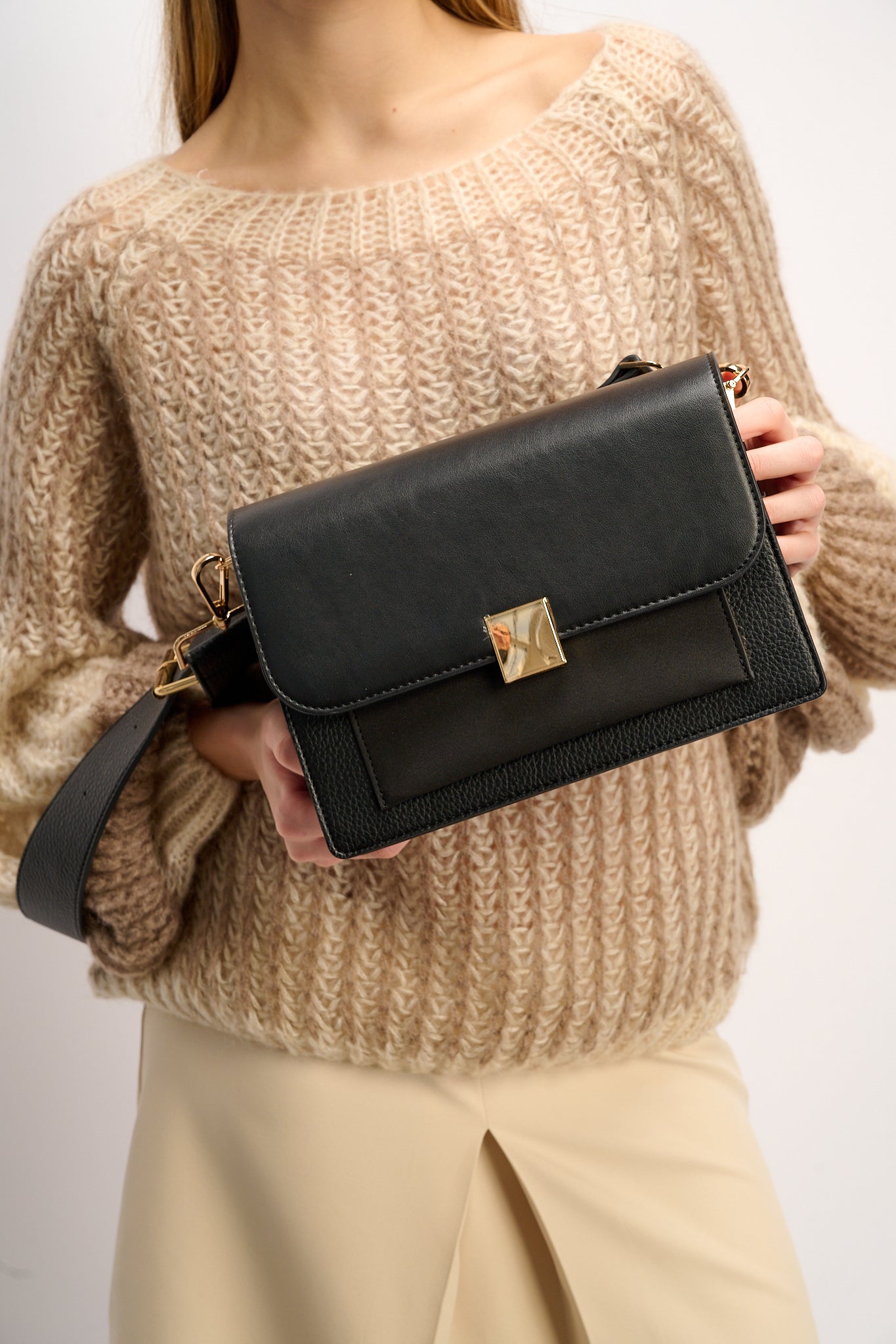 Noellas Nena Bag Black Mix. Køb Tasker hos www.noellafashion.dk