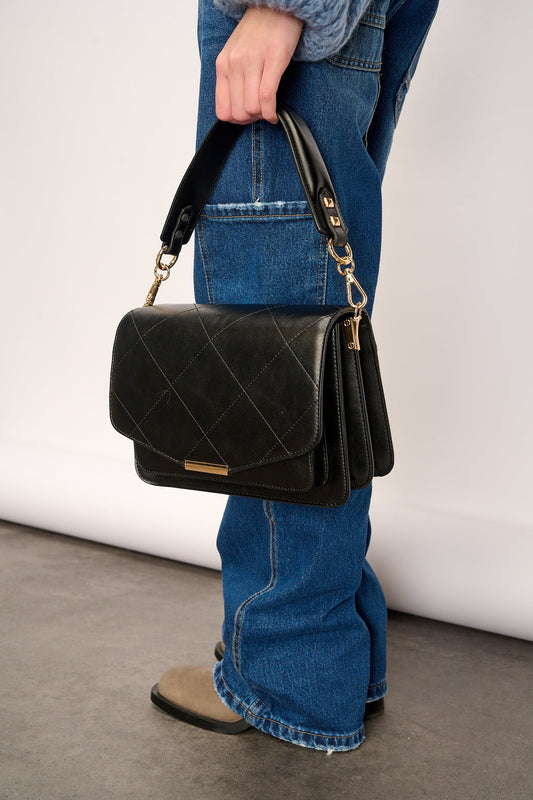 Noellas Blanca Multi Compartment Bag Black Leather Look. Køb Tasker hos www.noellafashion.dk