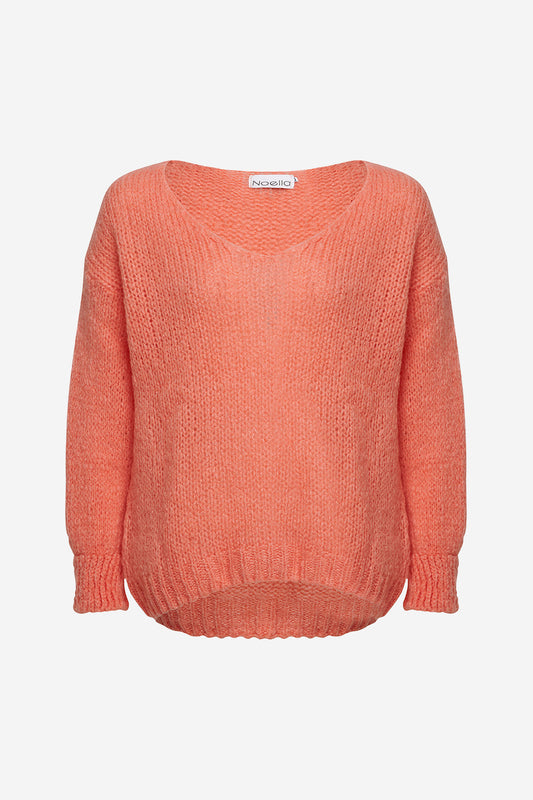 Noellas Fora Knit V-neck Sweater Peach. Køb Striktrøjer hos www.noellafashion.dk