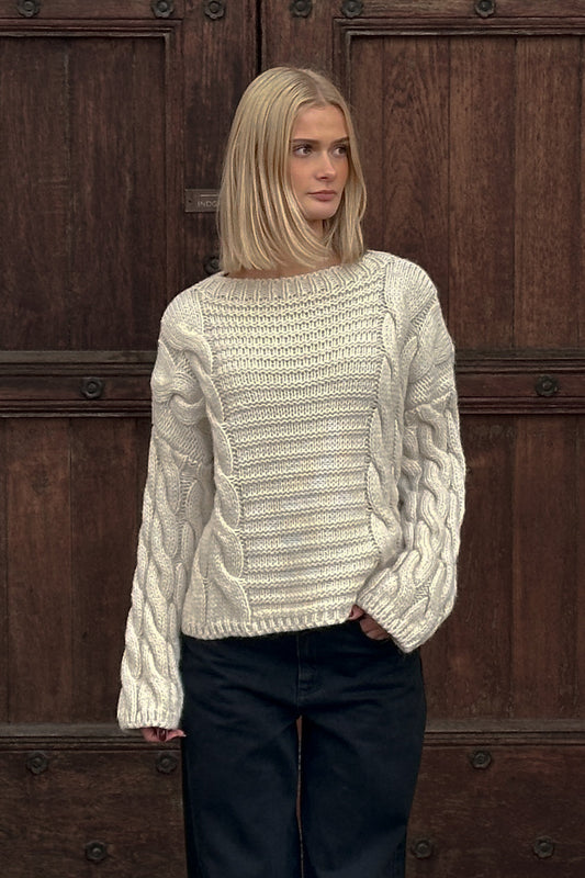 Noellas Kimaya Knit Sand. Køb Striktrøjer hos www.noellafashion.dk