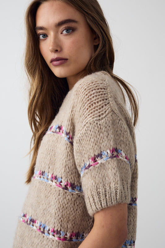 Noellas Luna Knit Oyster. Køb Striktrøjer hos www.noellafashion.dk
