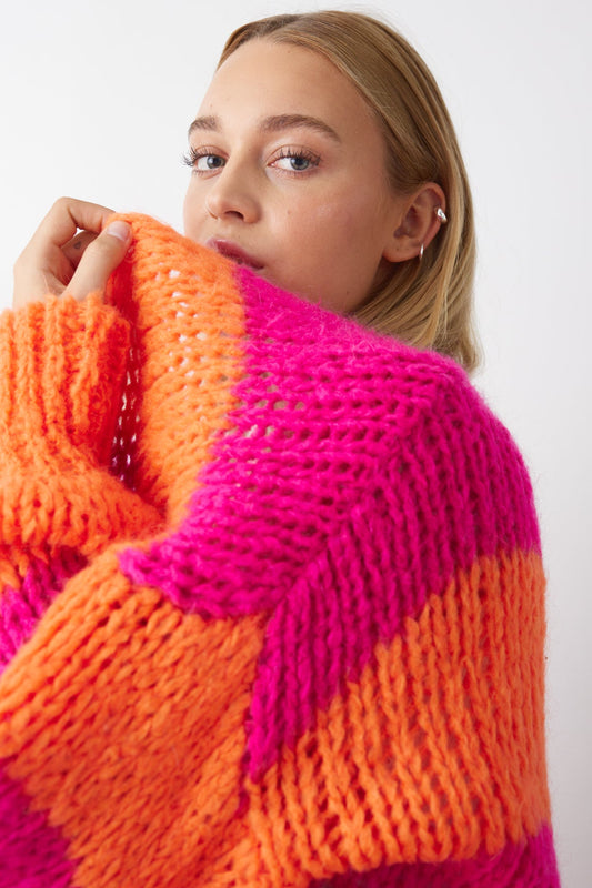 Noellas Fora Knit Cardigan Orabel Pink Stripe.