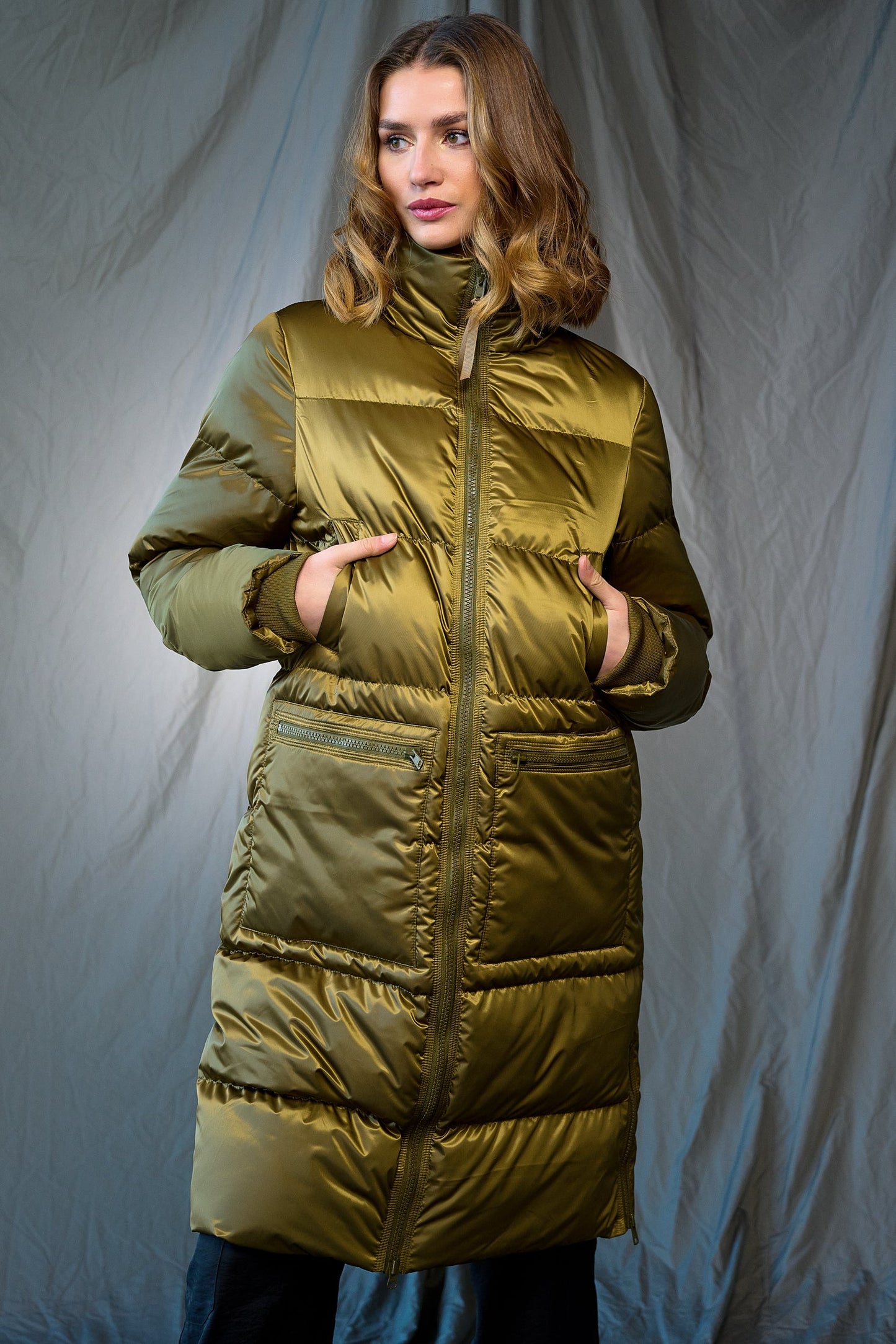 Nari Puffer Coat Army