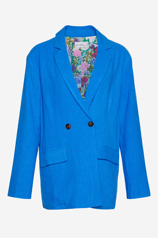 Noellas Mano Oversize Blazer Provence blue. Køb Blazer hos www.noellafashion.dk