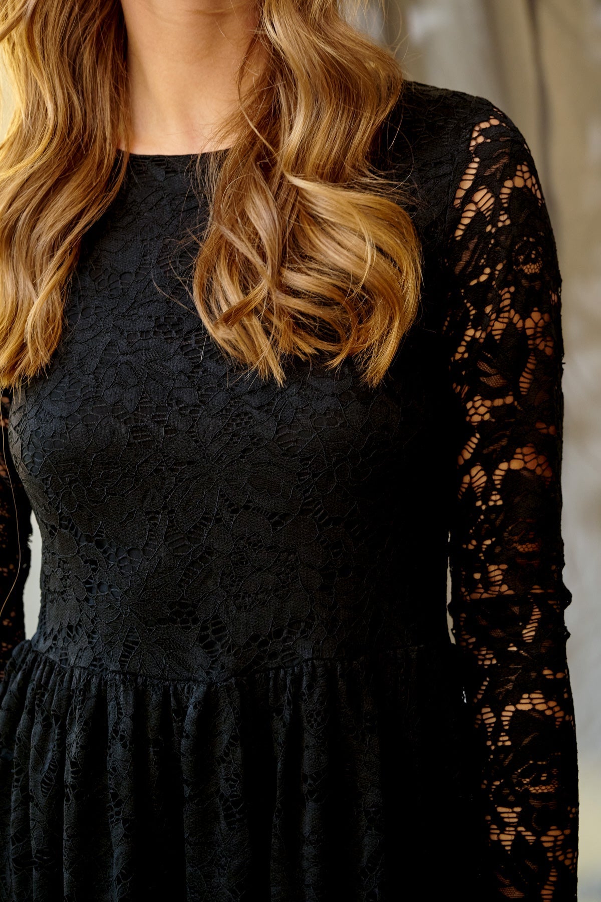 Lola Lace Dress Black