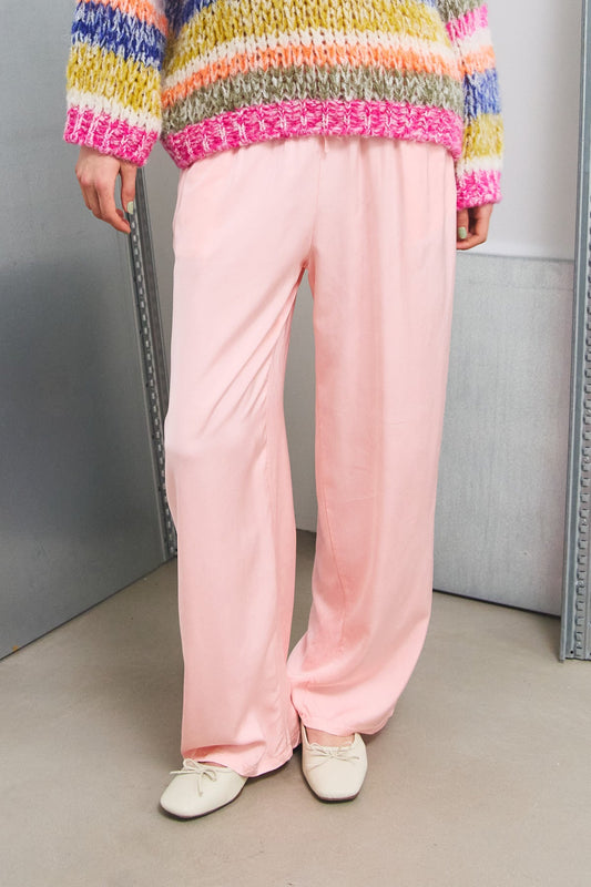 Noellas Kamara Pants Shell Pink. Køb Bukser hos www.noellafashion.dk