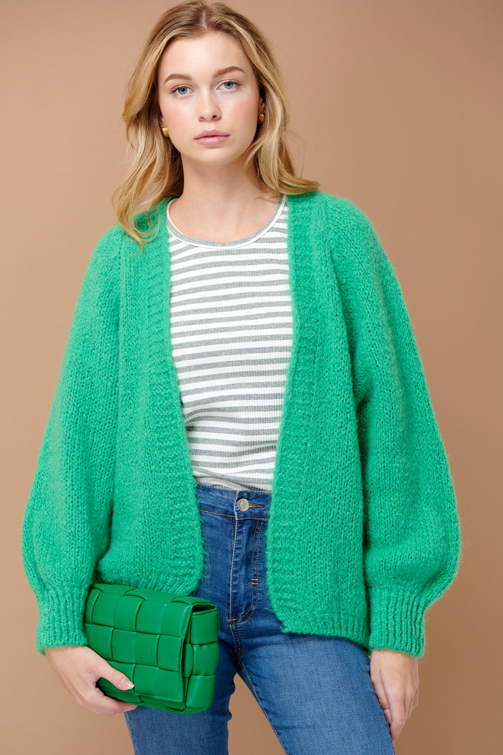 Noellas Fora Knit Cardigan Light Green. Køb Cardigans hos www.noellafashion.dk