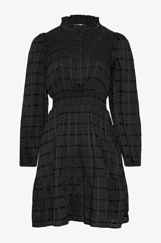 Noellas Jeanette Dress Black. Køb Kjoler hos www.noellafashion.dk