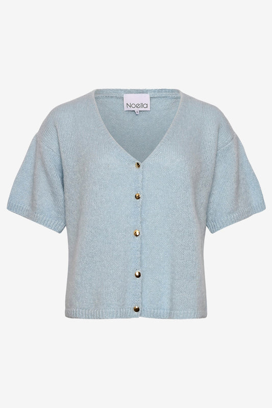 Noellas Jules Knit Cardigan Light Blue. Køb Cardigans hos www.noellafashion.dk