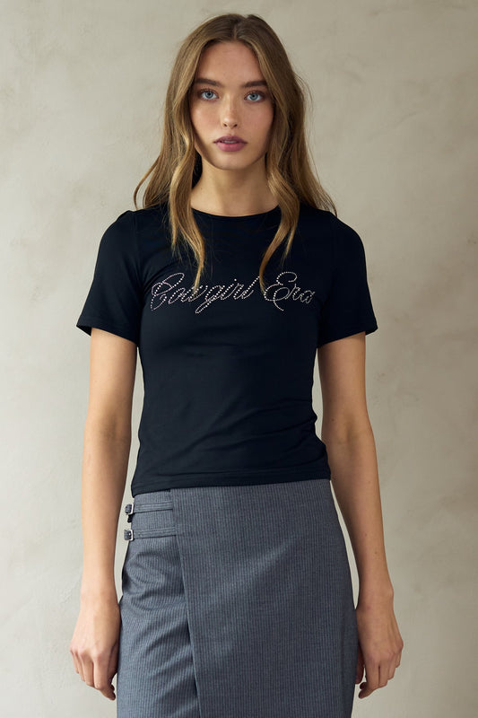 Noellas Kassidi T-Shirt Black. Køb T-shirts / Toppe hos www.noellafashion.dk
