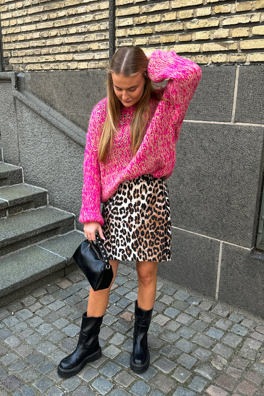 Noellas Kimber Knit Pink Beige. Køb Striktrøjer hos www.noellafashion.dk