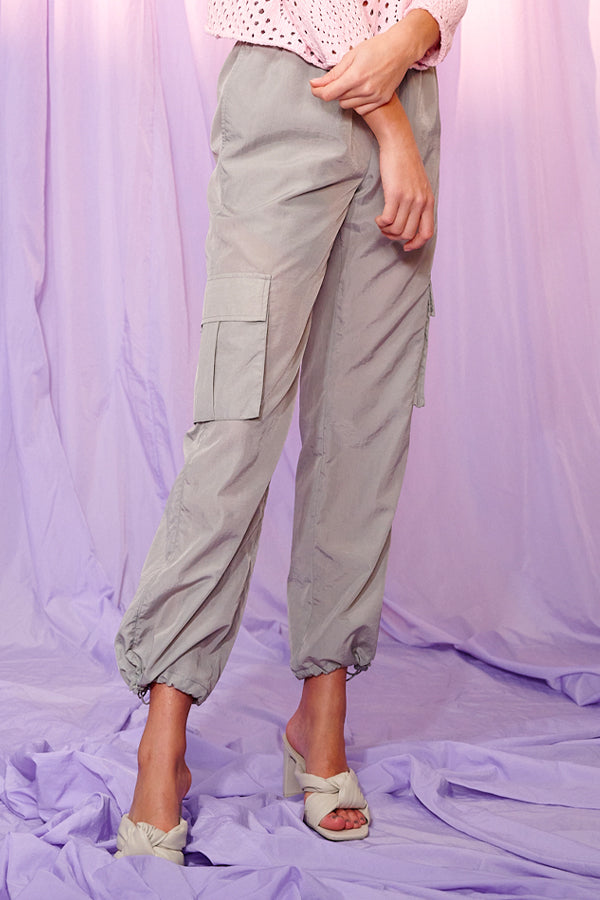 Noellas Liam Cargo Pants Grey. Køb Bukser hos www.noellafashion.dk