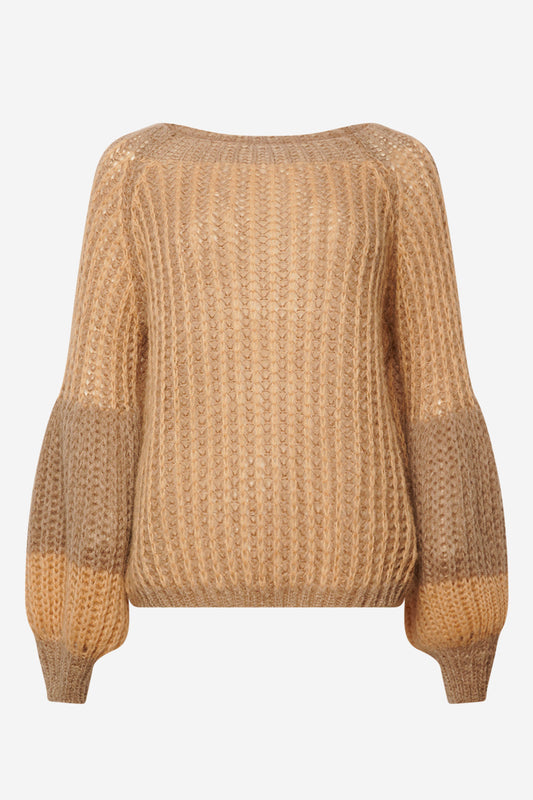 Noellas Liana Knit Sweater Sand. Køb Striktrøjer hos www.noellafashion.dk