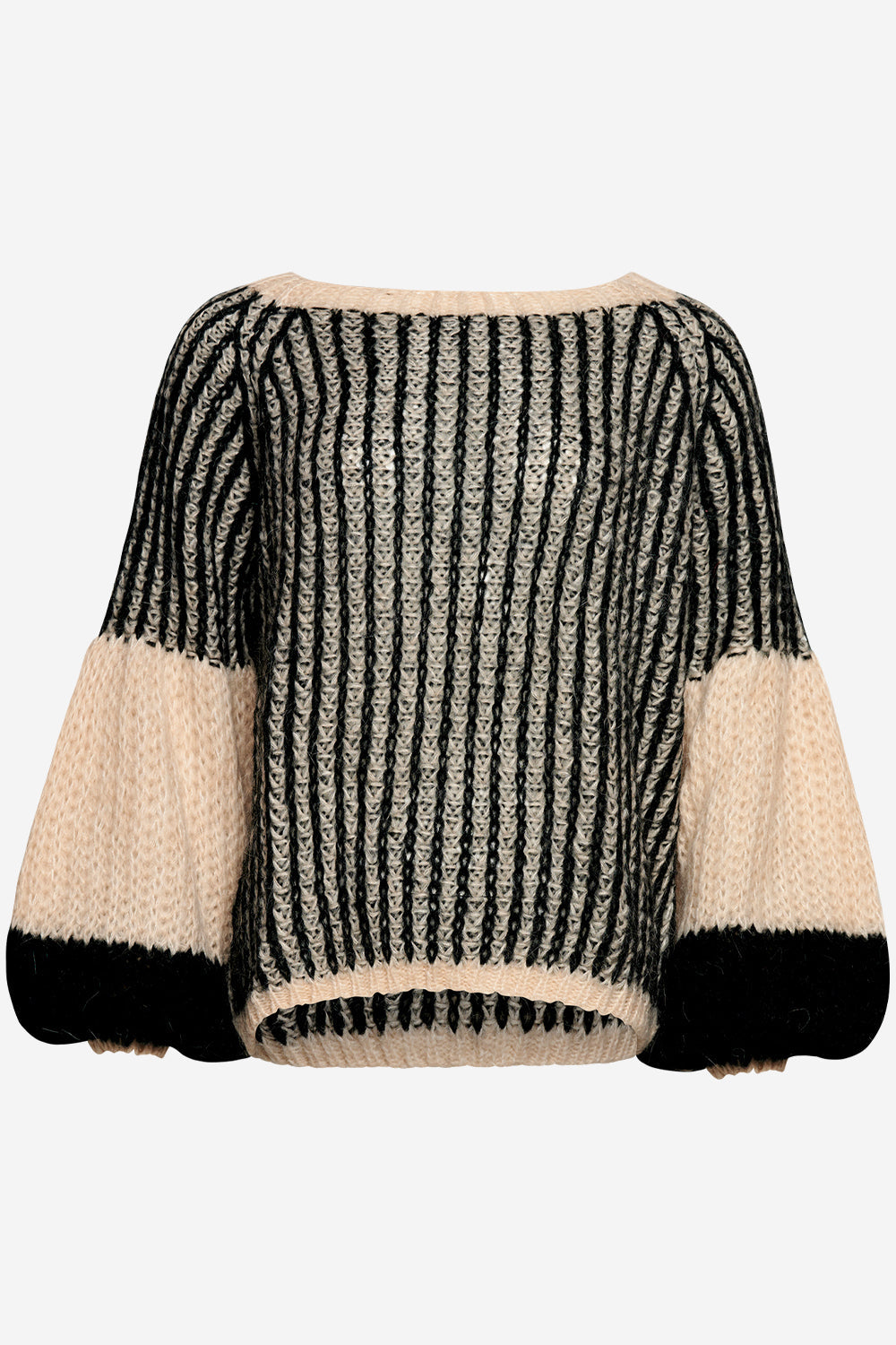 Noellas Liana Knit Sweater Cream/black. Køb Striktrøjer hos www.noellafashion.dk