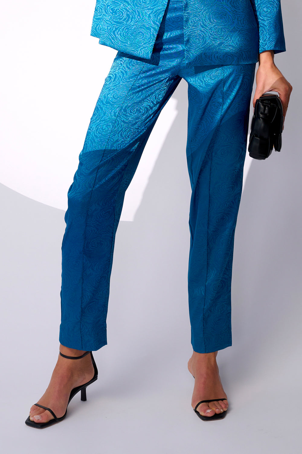 Noellas Madison Pants Dark Blue. Køb Bukser hos www.noellafashion.dk