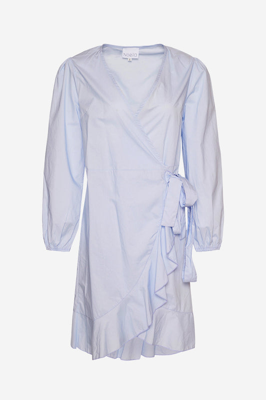 Noellas Magne Dress Light blue. Køb Kjoler hos www.noellafashion.dk