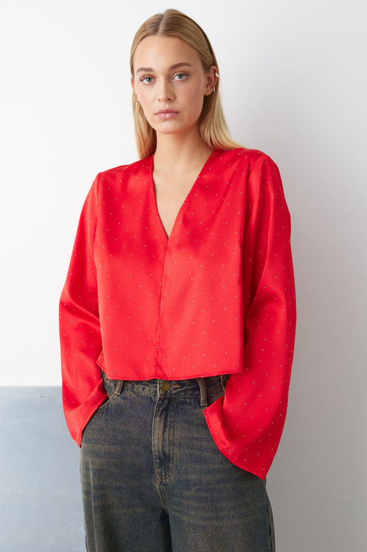 Noellas Serafinella Blouse Red. Køb Bluser hos www.noellafashion.dk