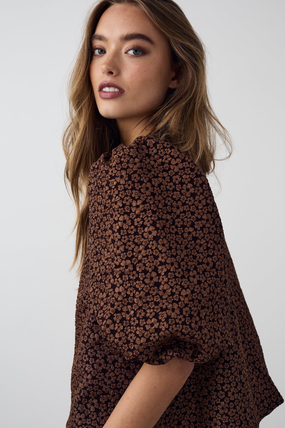 Shelly Blouse Chocolate