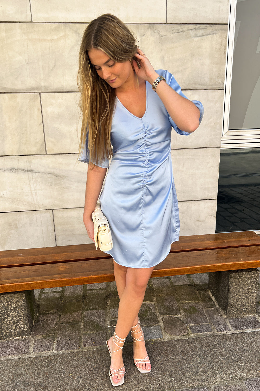 Noellas Soli Dress Air Blue. Køb Kjoler hos www.noellafashion.dk