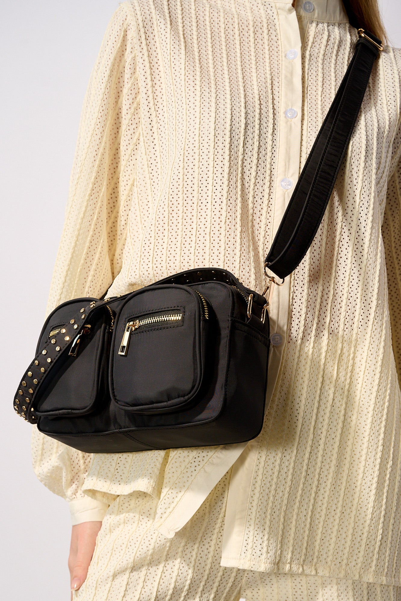 Noellas Celina Nylon Bag Black. Køb Tasker hos www.noellafashion.dk