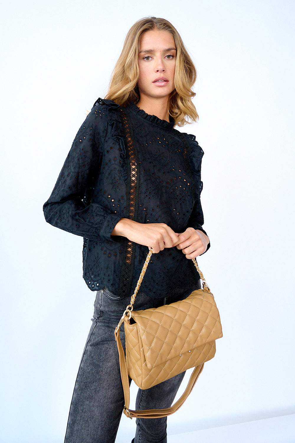 Sus Blouse Black