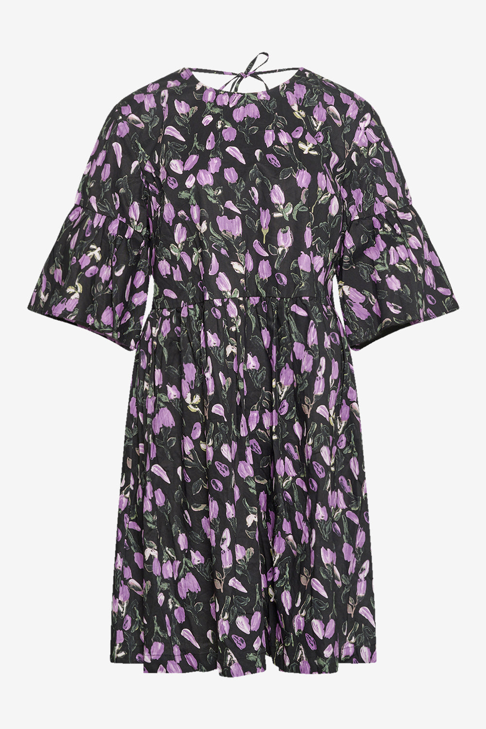 Noellas Tallulah Dress Black/Lilac Flower. Køb Kjoler hos www.noellafashion.dk